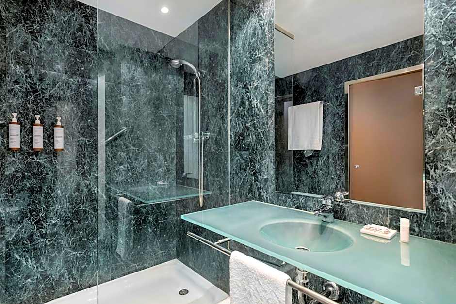 AC Hotel by Marriott Leon San Antonio