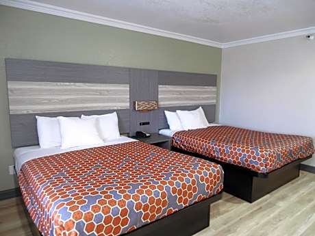 Queen Room with Two Queen Beds