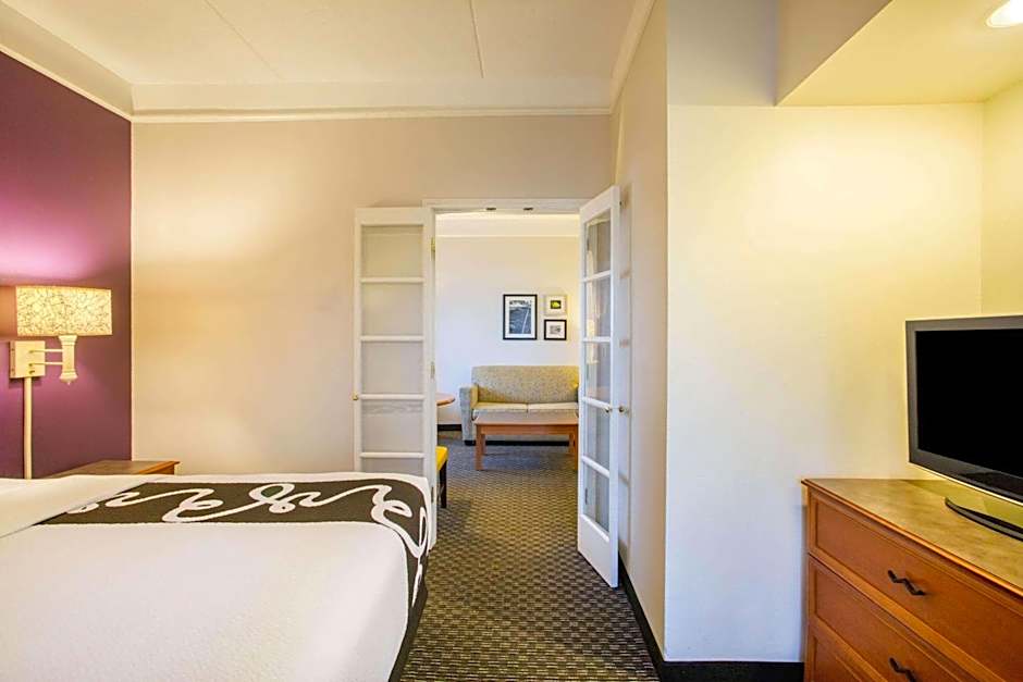 La Quinta Inn & Suites by Wyndham Westport
