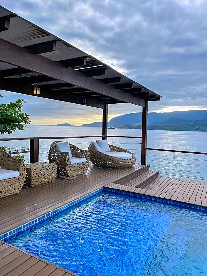 Casa c/ vista mar perto da Ilha das Cabras, Ilhote