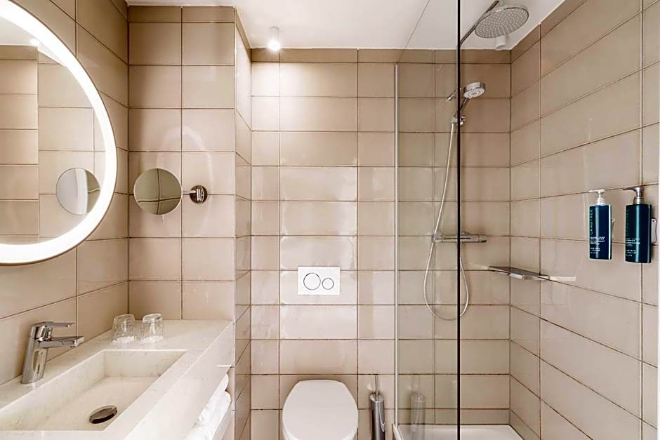 DoubleTree by Hilton Vienna Bosei
