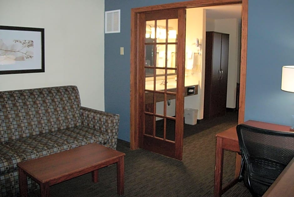 AmericInn by Wyndham Beulah