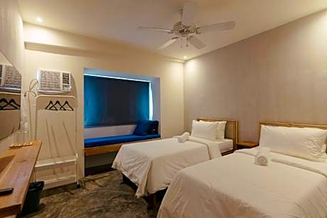 Deluxe Double or Twin Room