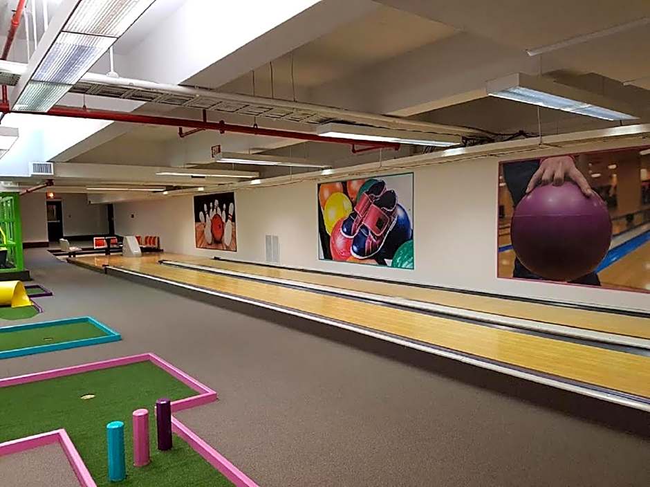 Crowne Plaza Kitchener-Waterloo By IHG