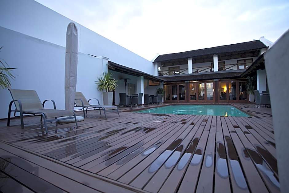 Dundi Lodge