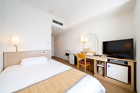Double Room with Small Double Bed - Smoking