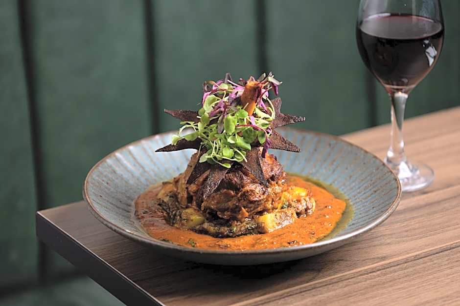 Holiday Inn London Gatwick - Worth By IHG