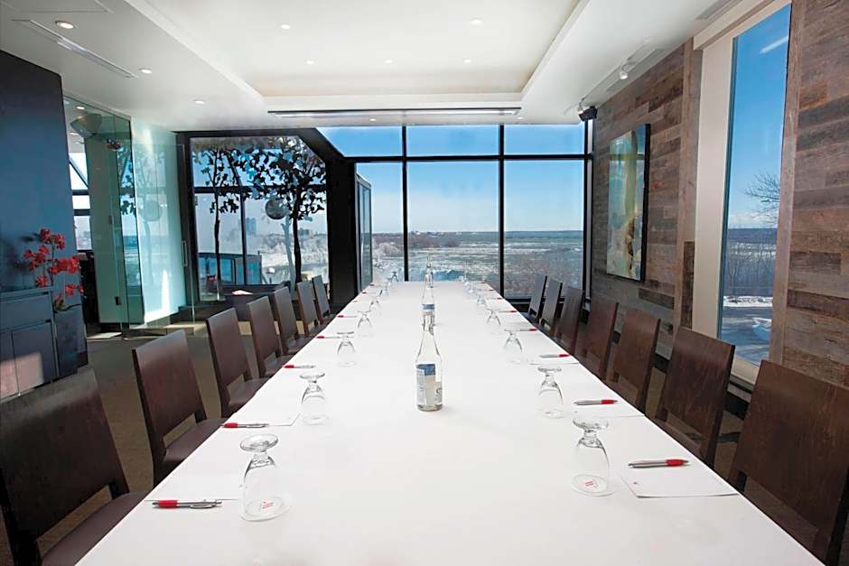 Niagara Falls Marriott On The Falls