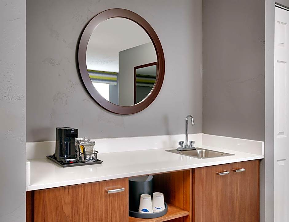 Hampton Inn By Hilton & Suites Salt Lake City Airport, Ut