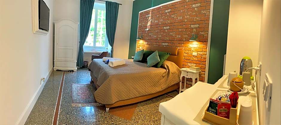 Capital Rooms