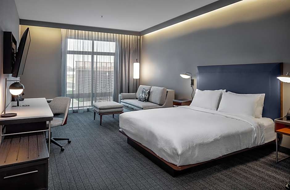 Courtyard by Marriott Conway