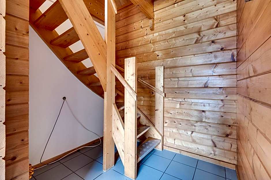 Ride by the Sea Guesthouse