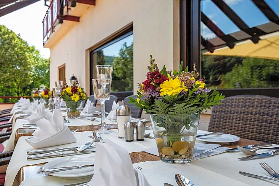 Hotel - Restaurant Bastenhaus