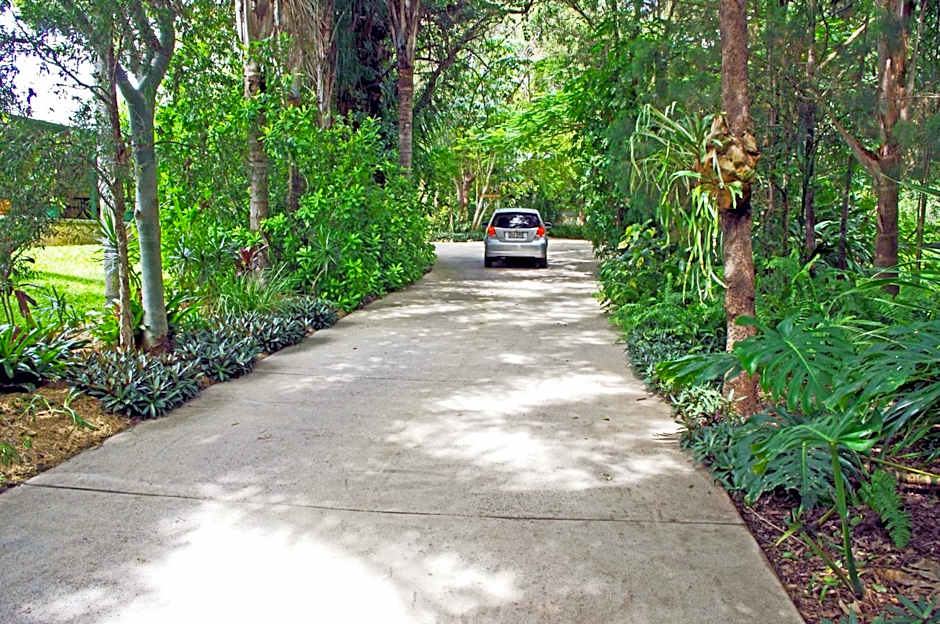 Emeraldene Inn & Eco-Lodge