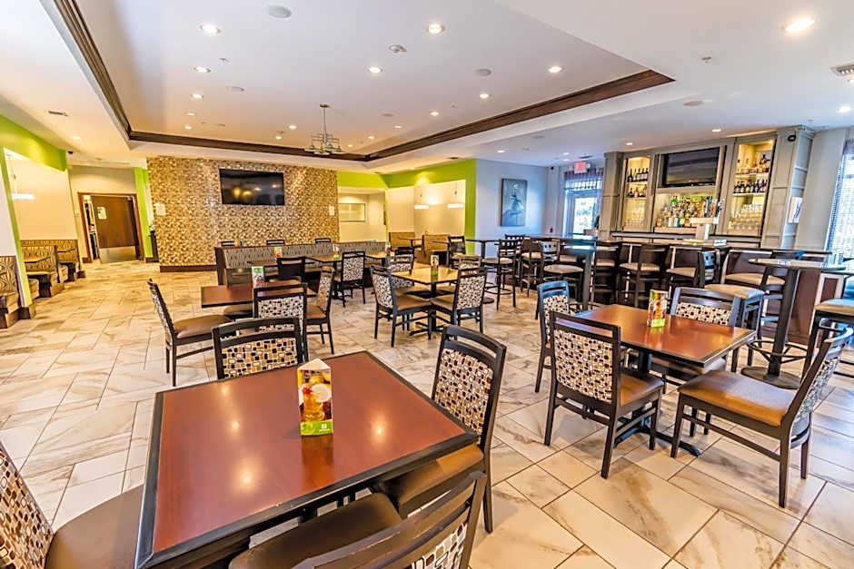 Holiday Inn Houston-Webster By IHG