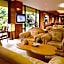 Yuraku Hotel