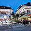 Le Grand Bleu Hotel