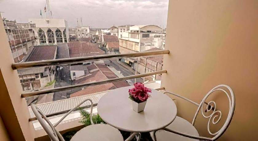Klang Muang @ Nongkhai Hotel