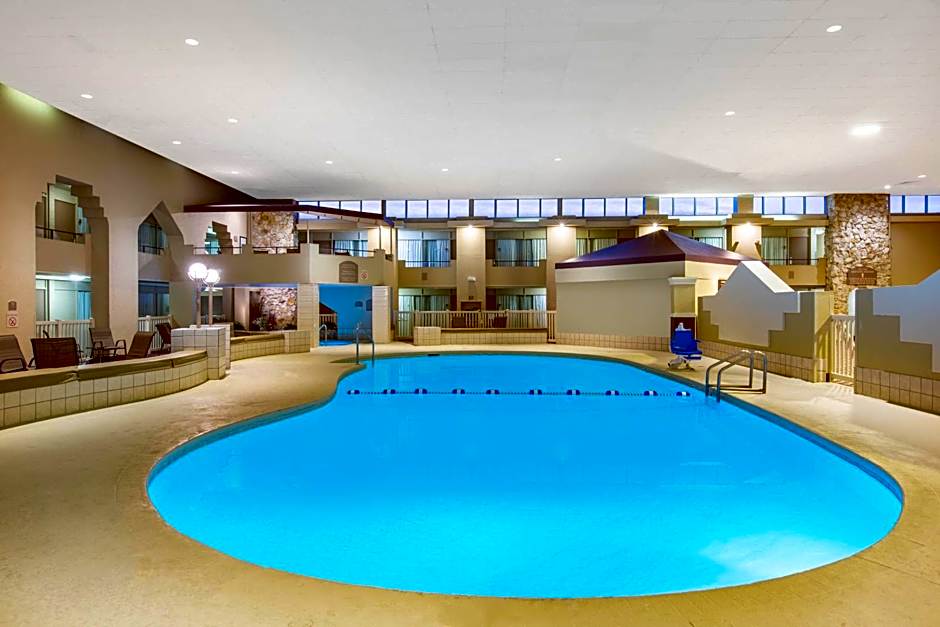 Ramada by Wyndham Midtown Grand Island