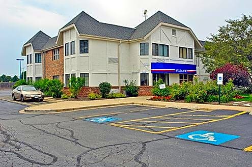 Motel 6-Palatine, IL - Chicago Northwest