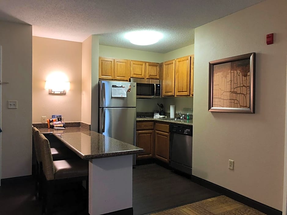 Staybridge Suites Grand Rapids-Kentwood