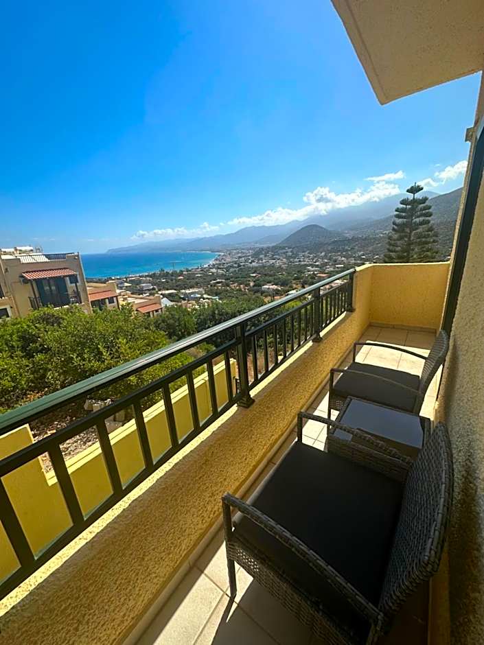 Blue Horizon Apartments