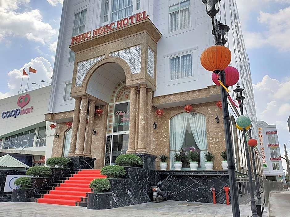 Phuc Ngoc Hotel