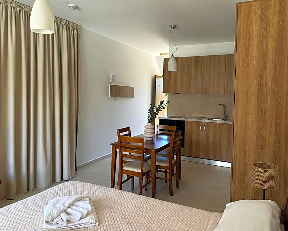 Anna Hotel Apartments