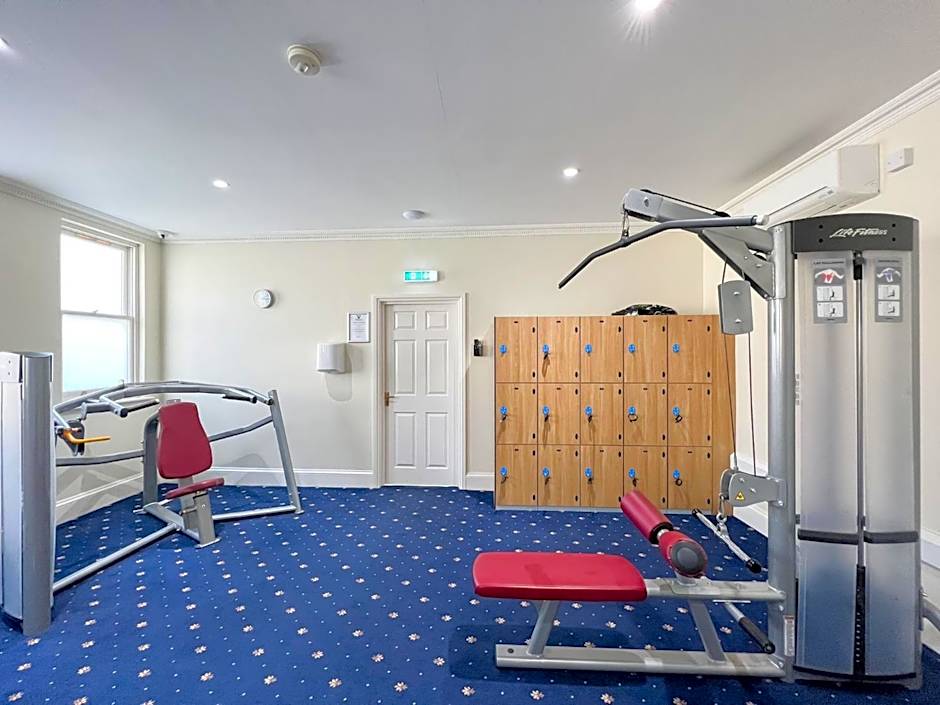 San Clu Hotel, Bar & Brasserie