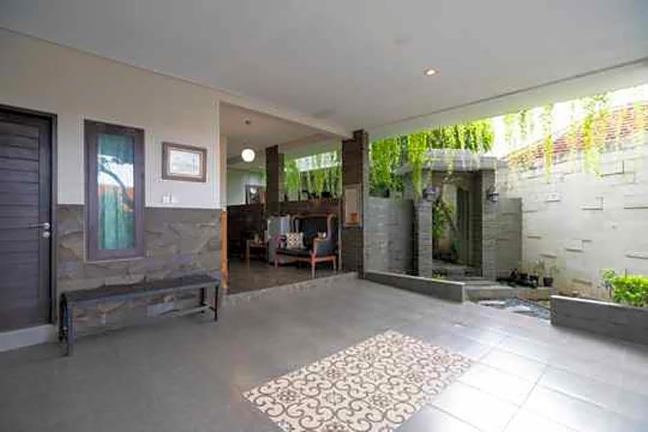 D'Tamblingan Guest House @ Taman Griya Jimbaran RedPartner ( Minimum Stay 30 Nights )