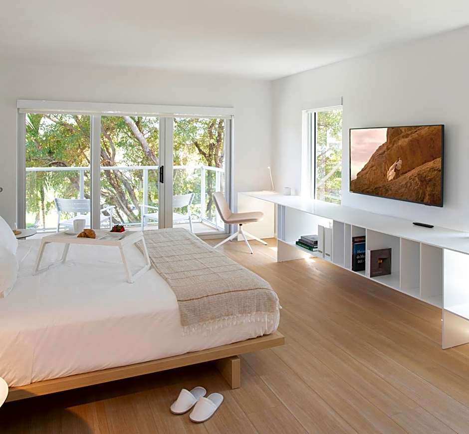 Beach Haus Bal Harbour