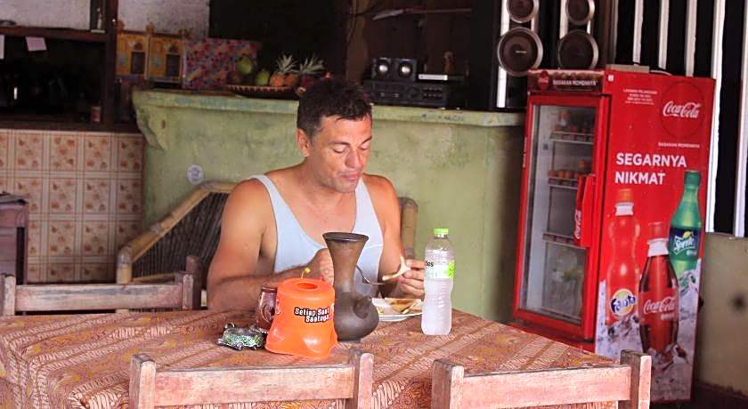 Duyung Rooms and Resto