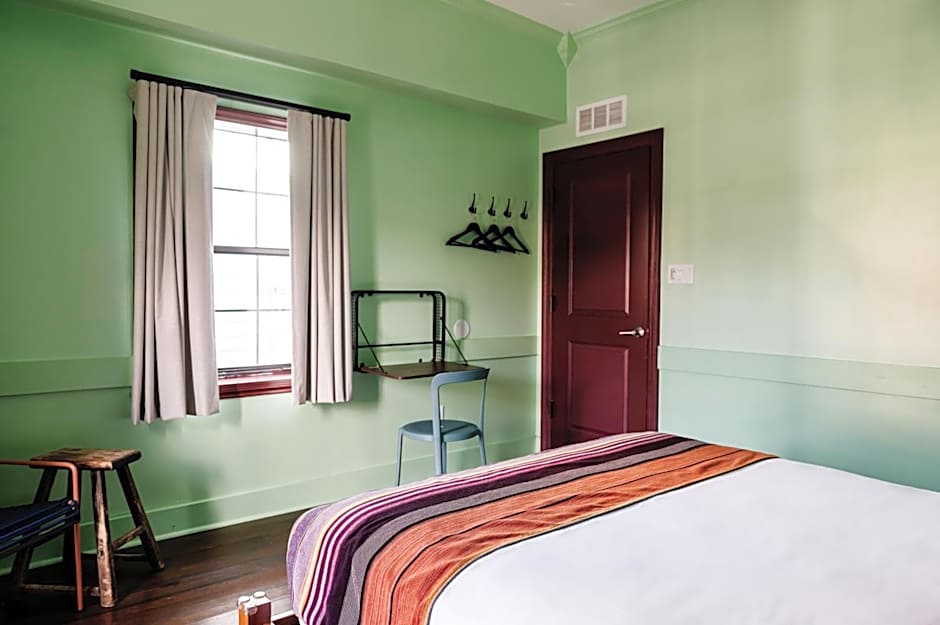 The Frenchmen New Orleans by Kasa