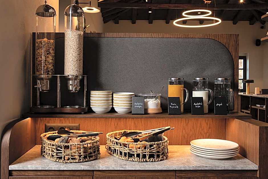 Unedo All Seasons Boutique Hotel