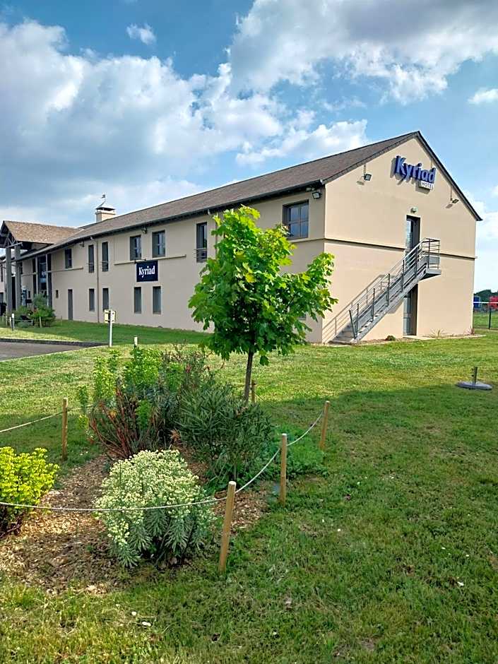 Kyriad Hotel La Fleche