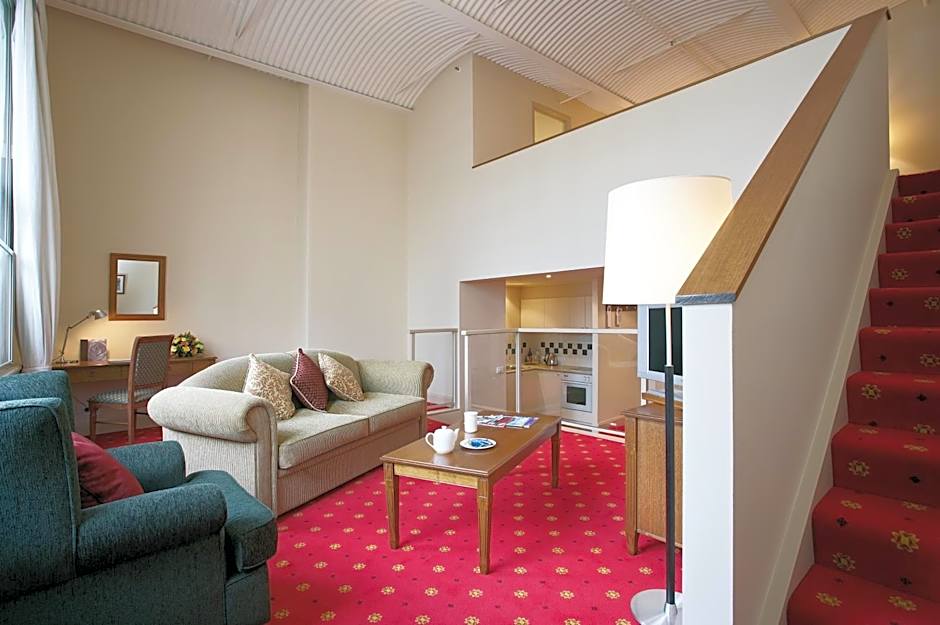 Grand Hotel Melbourne