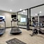 La Quinta Inn & Suites by Wyndham Ft. Myers Sanibel Gateway