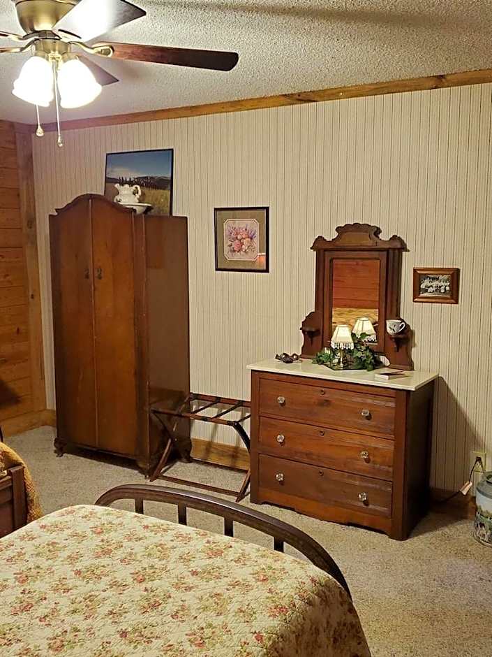 Country Aire Bed & Breakfast