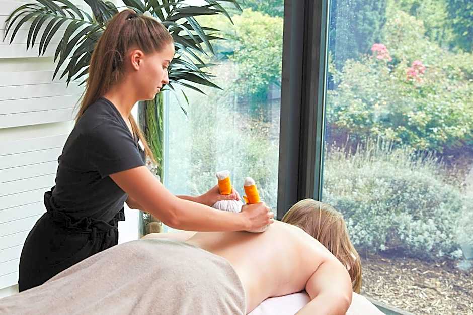 Thermenhotel Stoiser