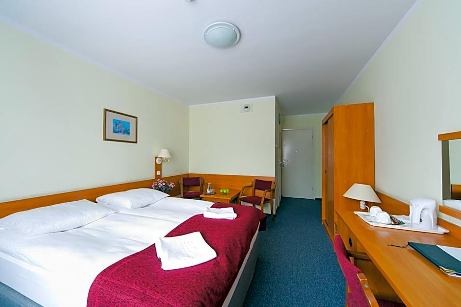 Hotel IOR
