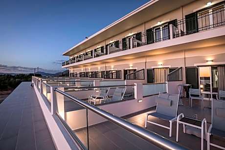 Limanaki Hotel