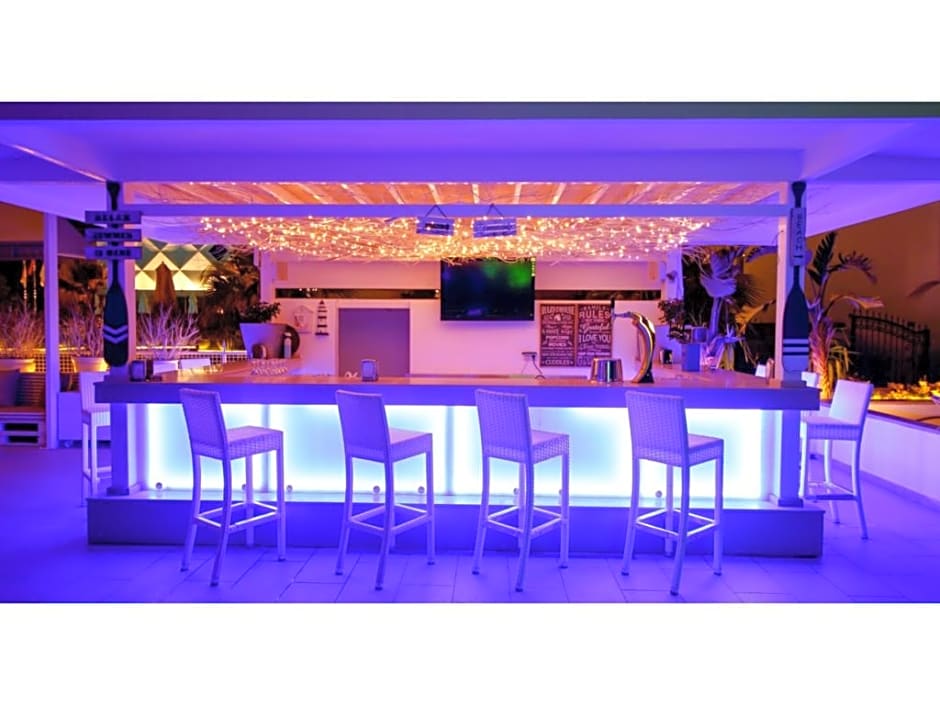 Munamar Beach Residence