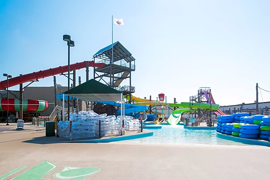 Holiday Inn Express Hotel & Suites Burlington By IHG