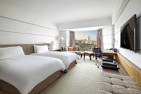 2 Twin Classic City View