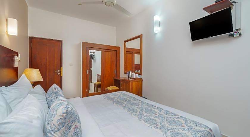 Hotel Travellers Nest