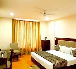 Hotel Royal Palm - A Budget Hotel in Udaipur