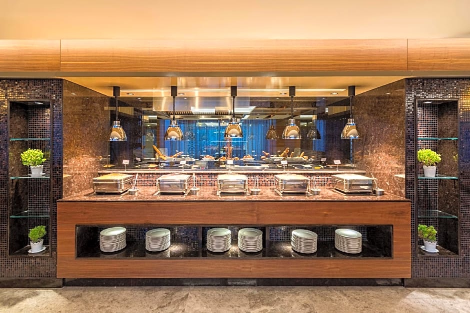 Golden Tulip Istanbul Bayrampasa