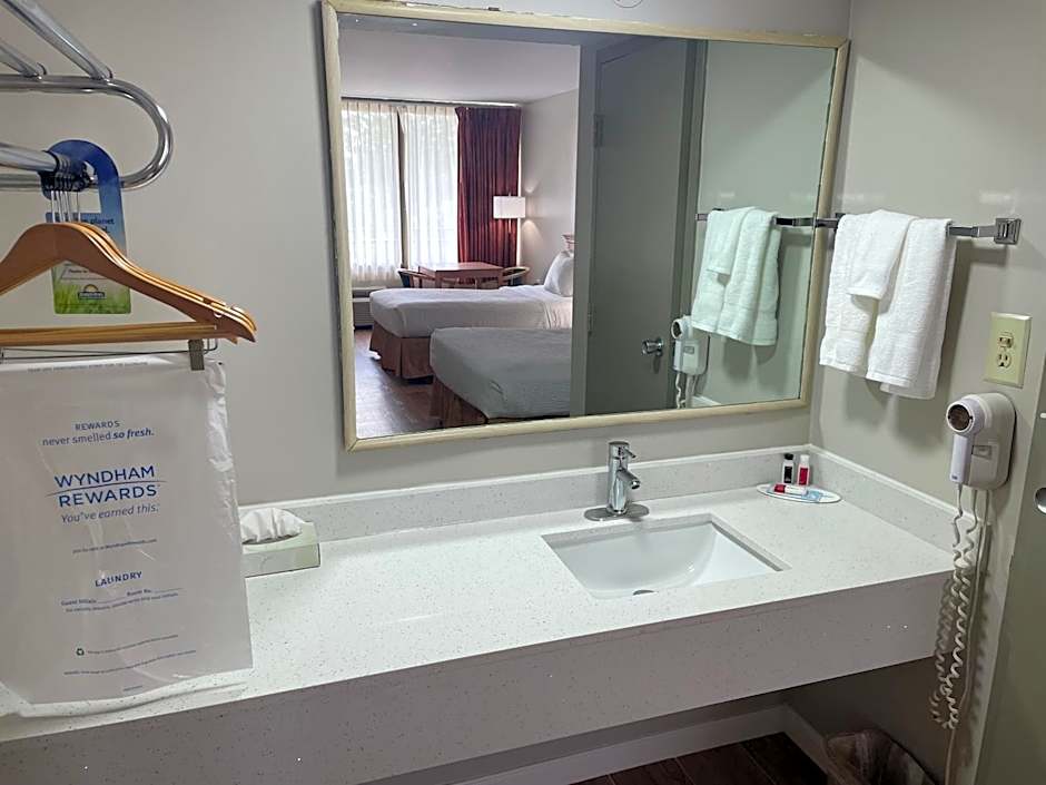 Days Inn by Wyndham Valdosta/Near Valdosta Mall