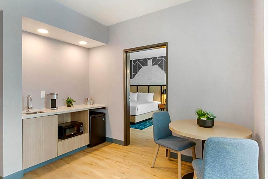 Cambria Hotel Spokane Airport