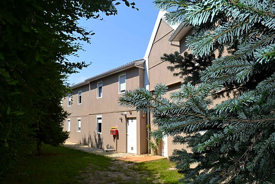 Hôtel Formules Club